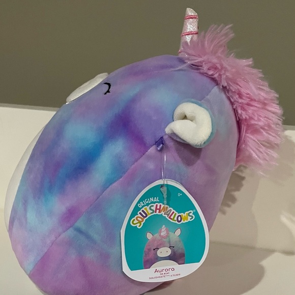 Squishmallow-Aurora the Tie dye unicorn - Picture 3 of 3